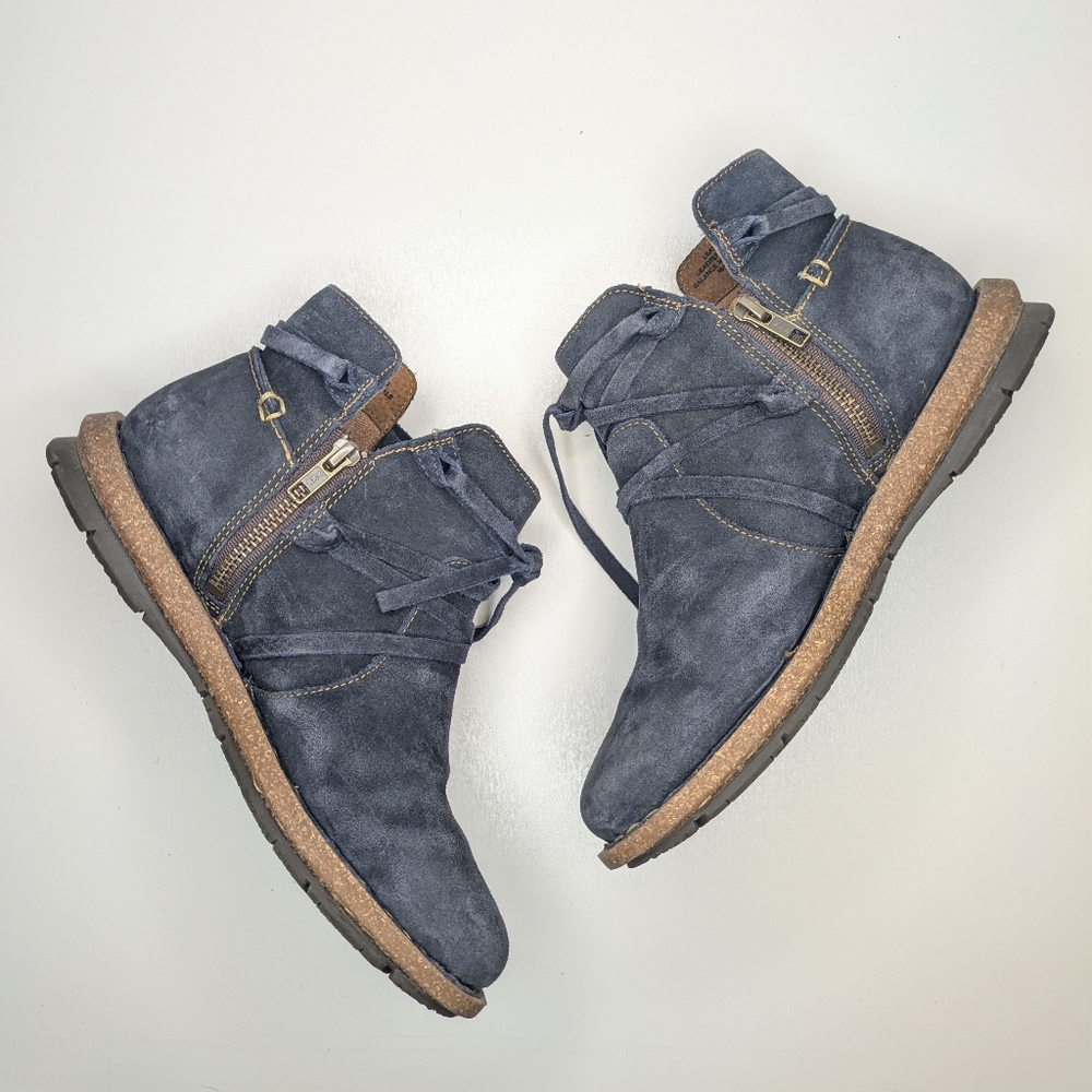 Born Dark Blue Ankle Booties - Picture 3 of 9